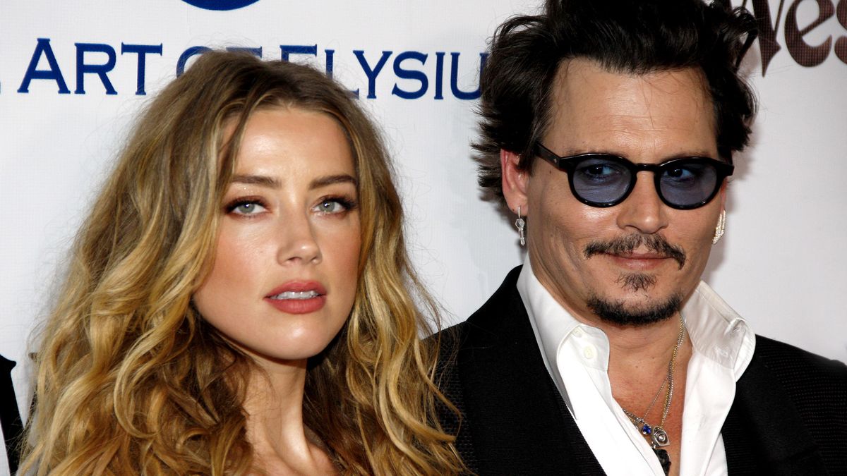 Johnny Depp vyhrál u soudu s Amber Heardovou. Po zásahu soudkyně ale dostane méně